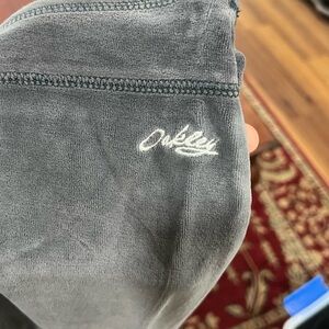 Oakley Charcoal Pullover